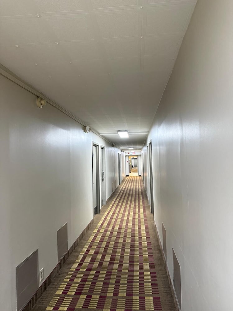Days Inn by Wyndham Winchester North 27/57