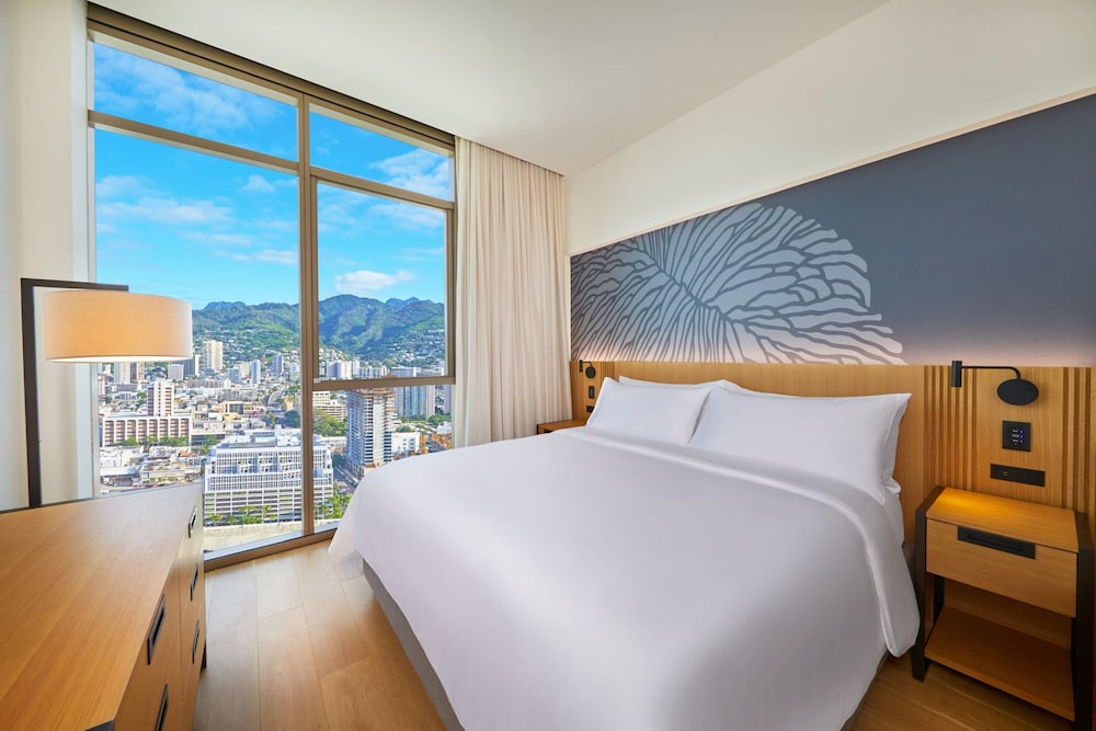 1 Bedroom Mountain View Suite