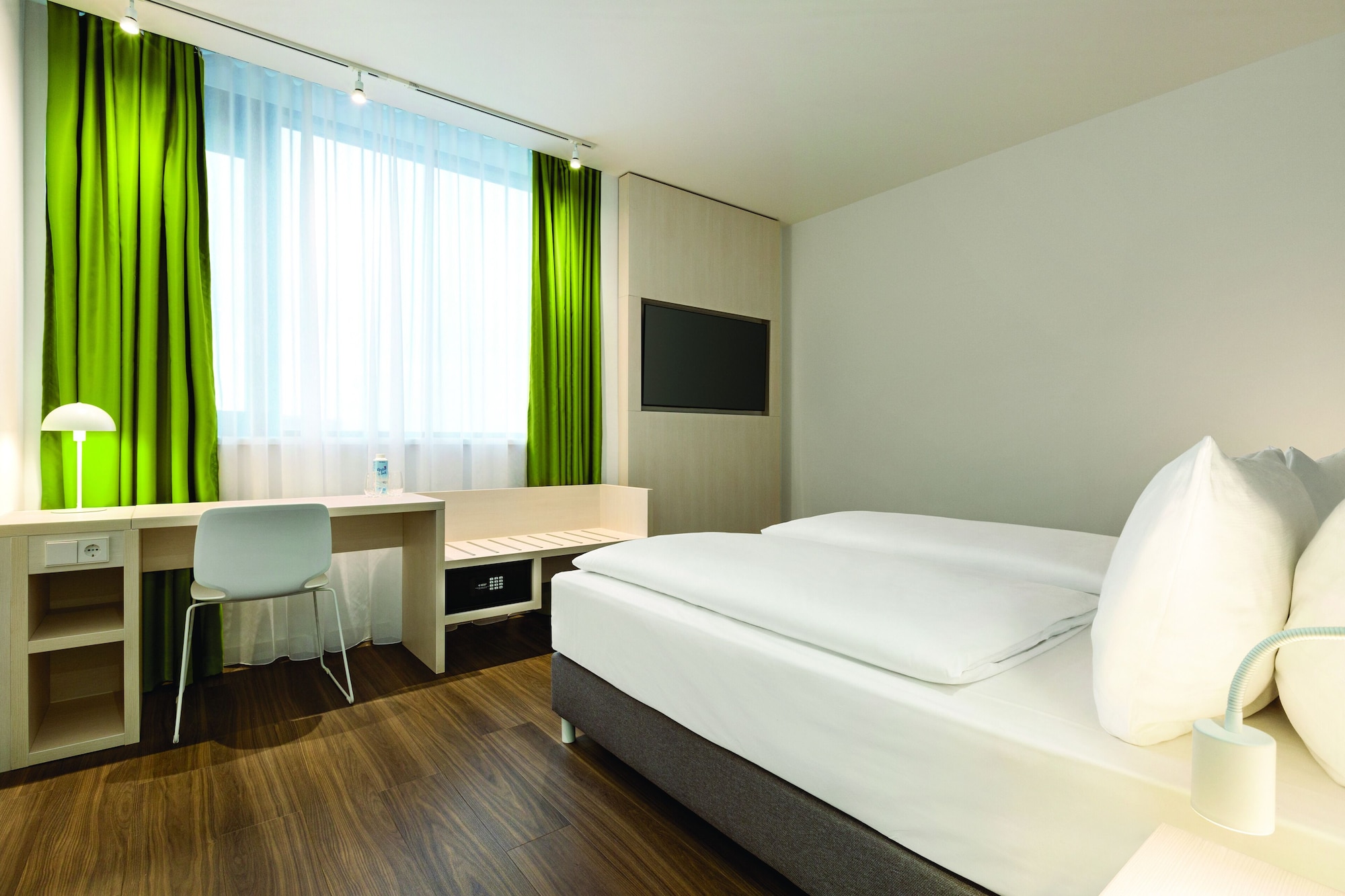 غرفة قياسية بسريرين منفصلين، Premier Inn Koblenz City 3/8
