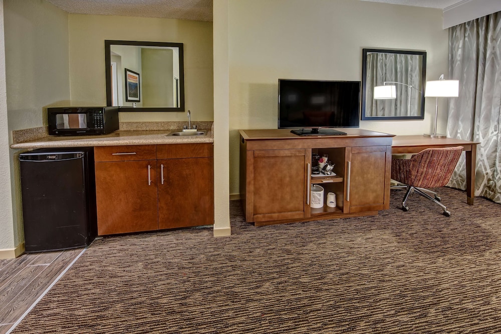 Hampton Inn By Hilton Concord/Kannapolis 35/35
