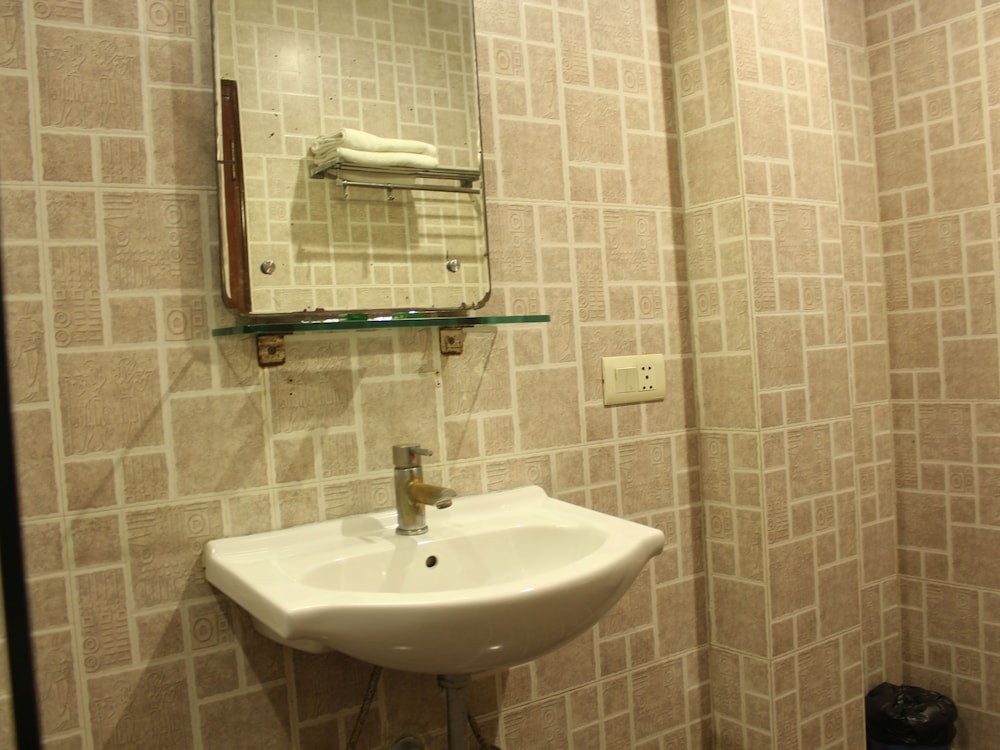 Hotel Kyron 37/37