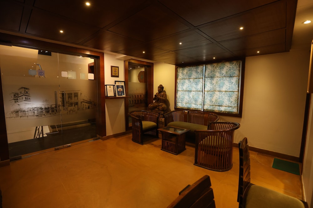 Hotel Karai 19/21