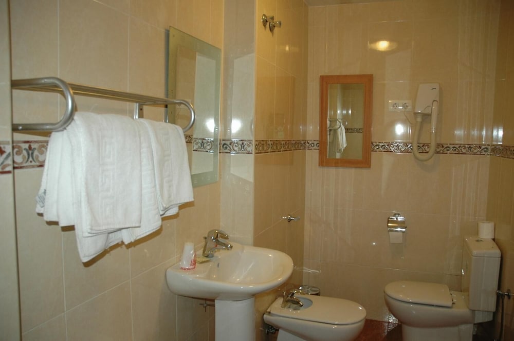 Hotel Solymar 55/58