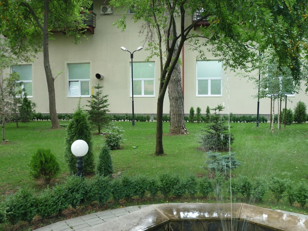 Hotel Baneasa Parc 19/35