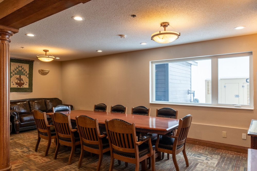 North Country Inn & Suite 38/44