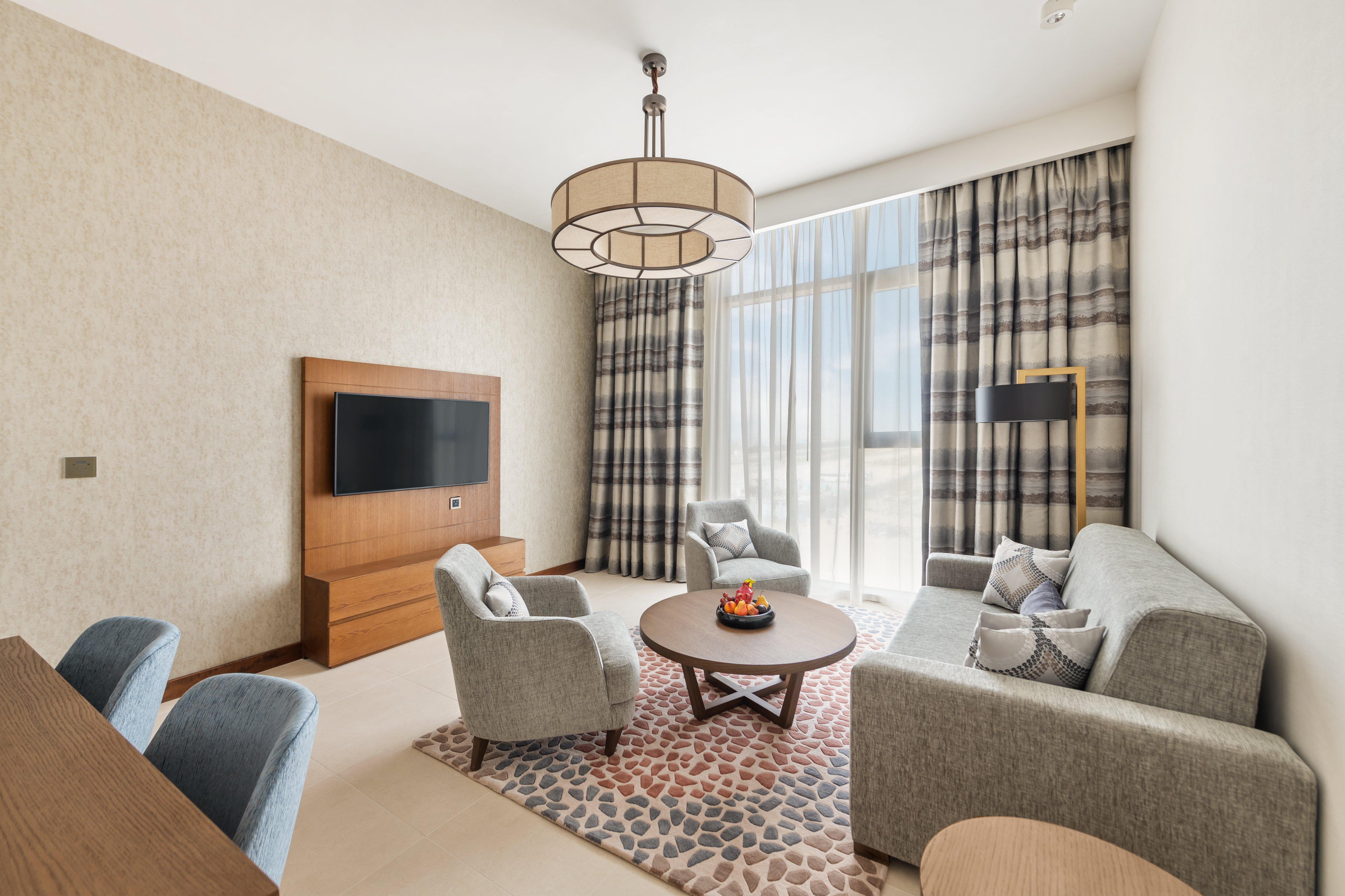 Suite, Smoking