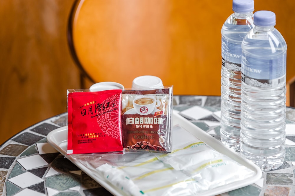 Shui Yang Boatel photo2
