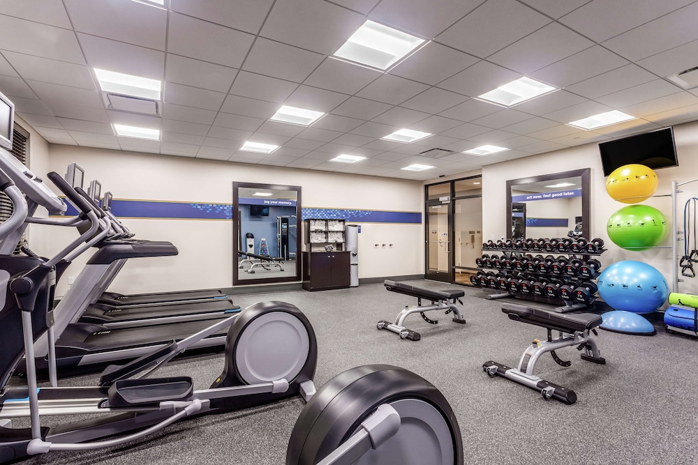 Hampton Inn & Suites Kittery-Portsmouth 26/45