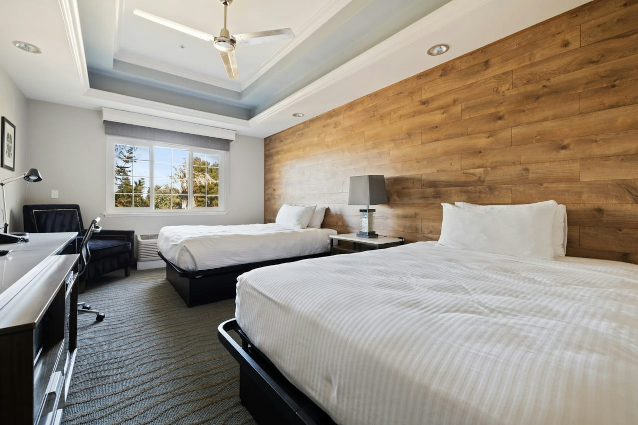 The Row Hotel, Bw Signature Collection 12/34