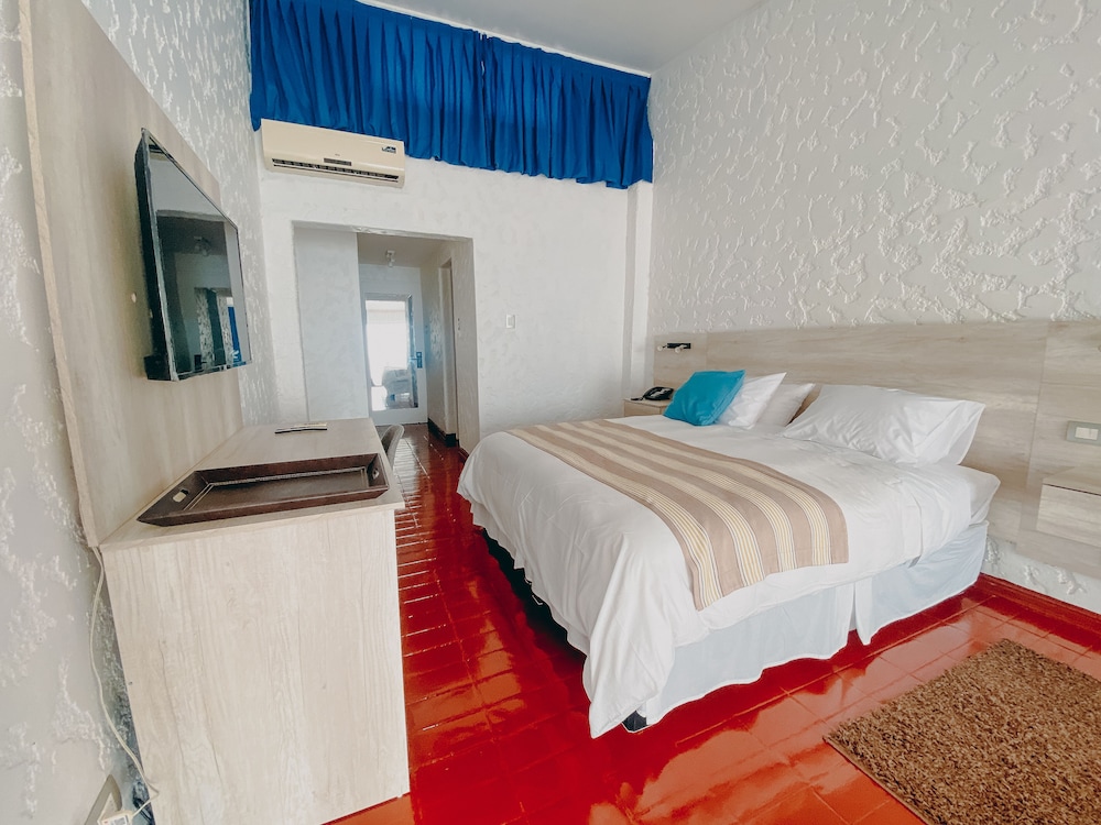Panamericana Hotel Arica 20/85