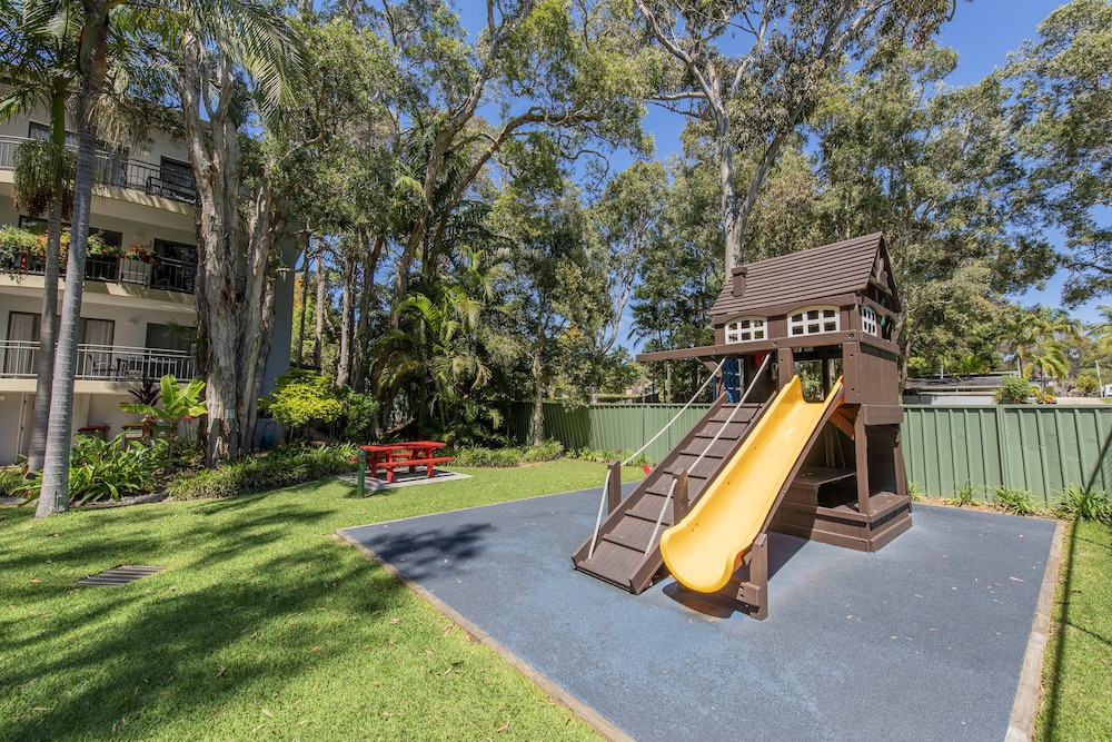 Flynns Beach Resort 21/33