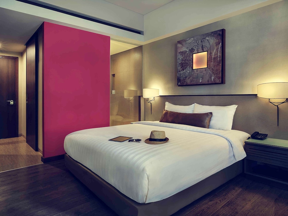 MERCURE BALI LEGIAN 25/75