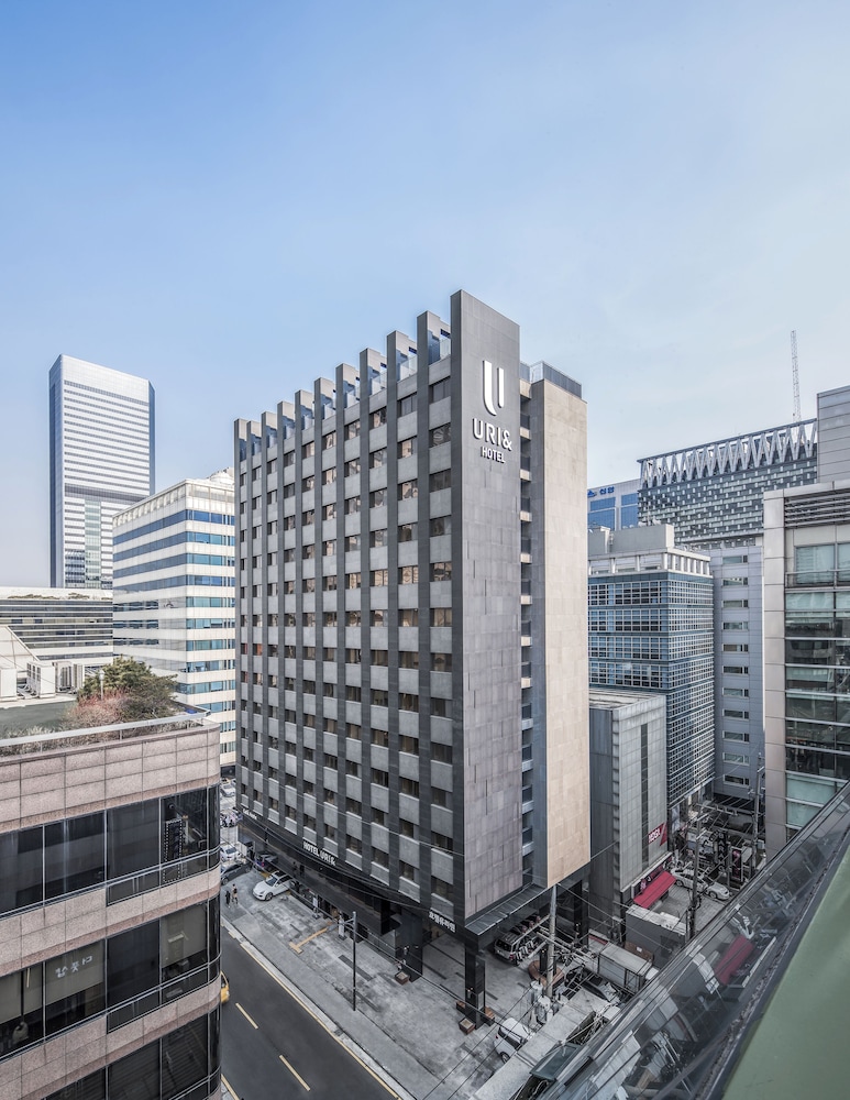 HOTEL URI& 5/60