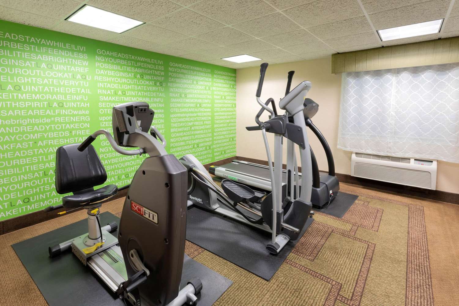 La Quinta Inn by Wyndham Minneapolis Airport Bloomington 32/53