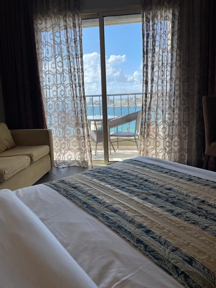 PRESIDENT HOTEL JOUNIEH 13/30
