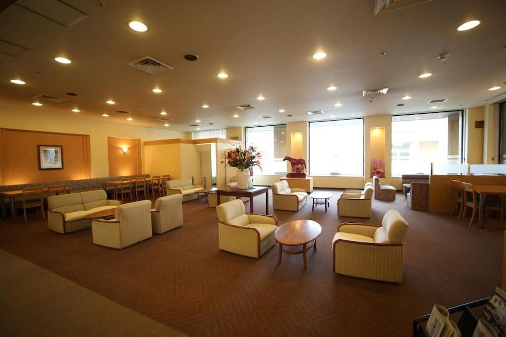 Shizunai Eclipse Hotel 59/61