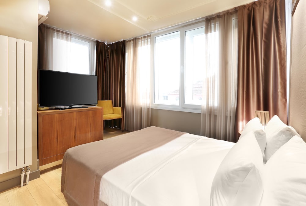 Taksim Premium Hotel 21/70
