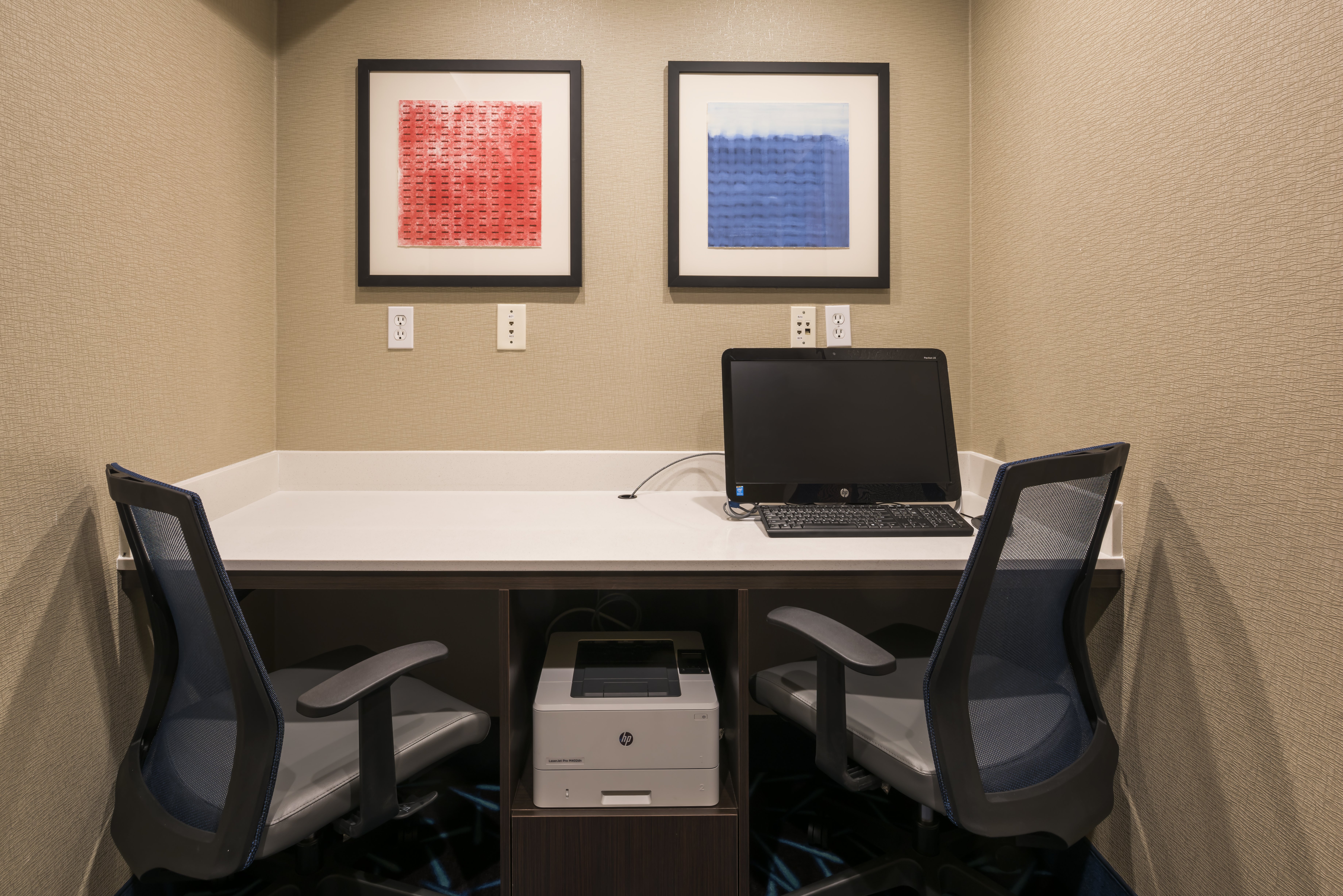 Holiday Inn Express Hotel And Suites Livermore 45/52