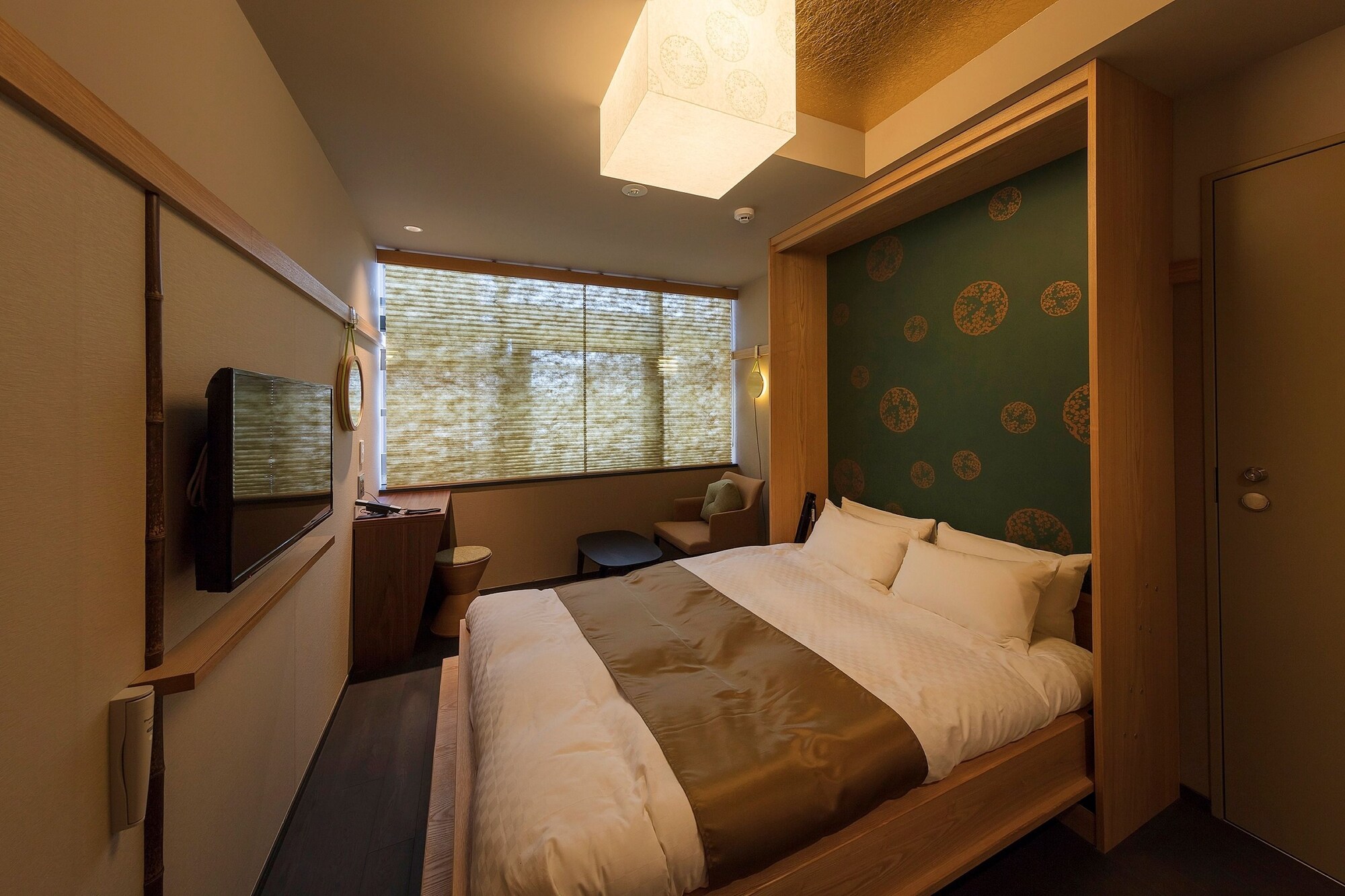 STANDARD, DOUBLE BED