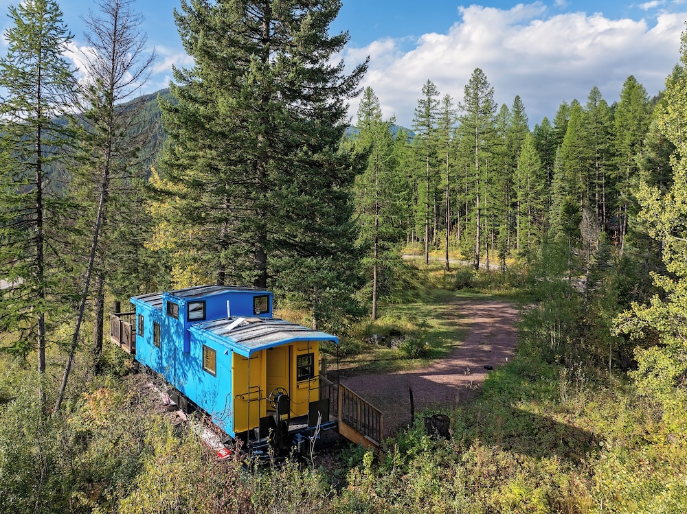 Loge Glacier National Park 28/50