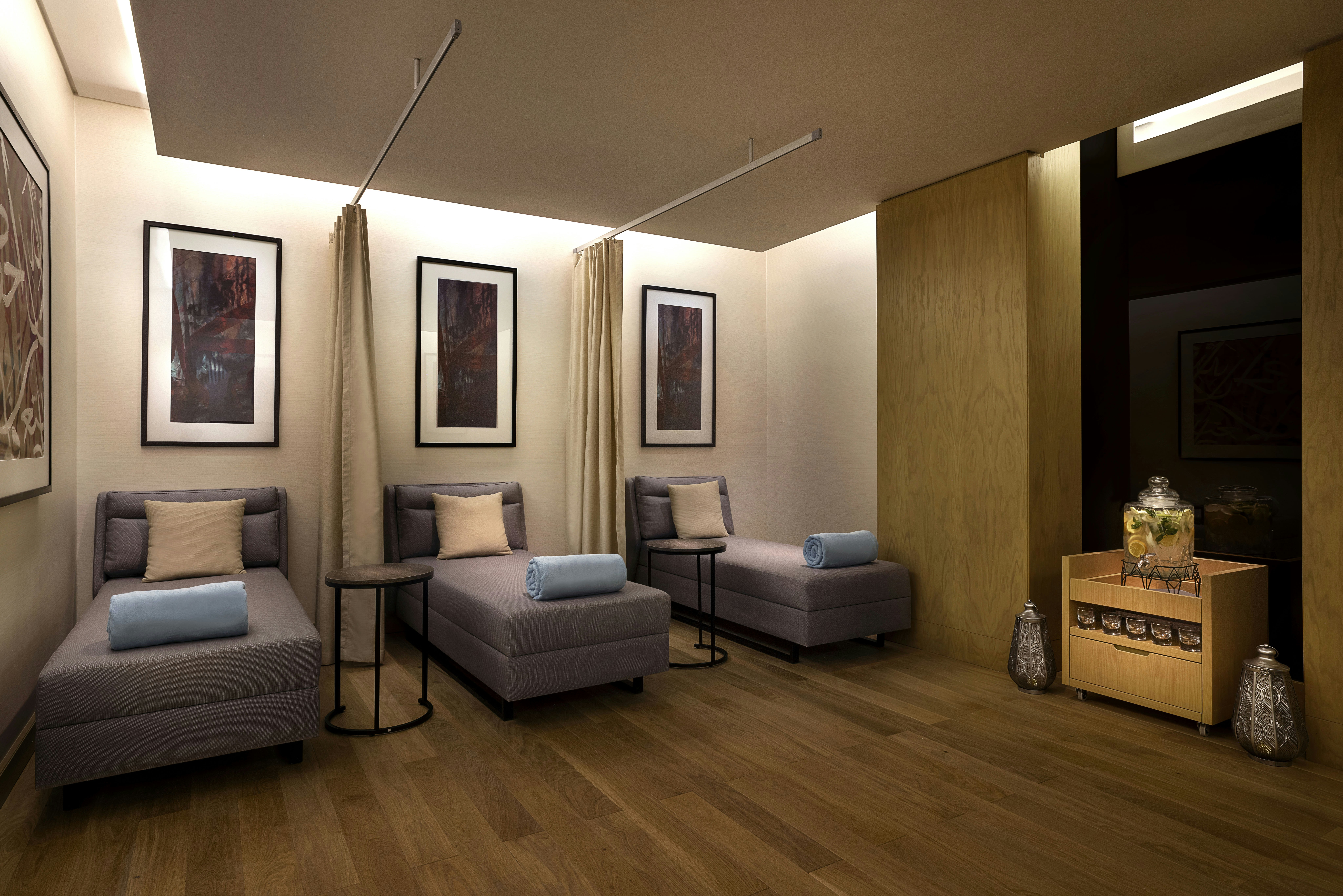 هيلتون الرياض العليا(Hilton Riyadh Olaya) 40/57
