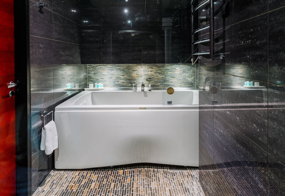 Meresuu SPA & Hotel 67/68