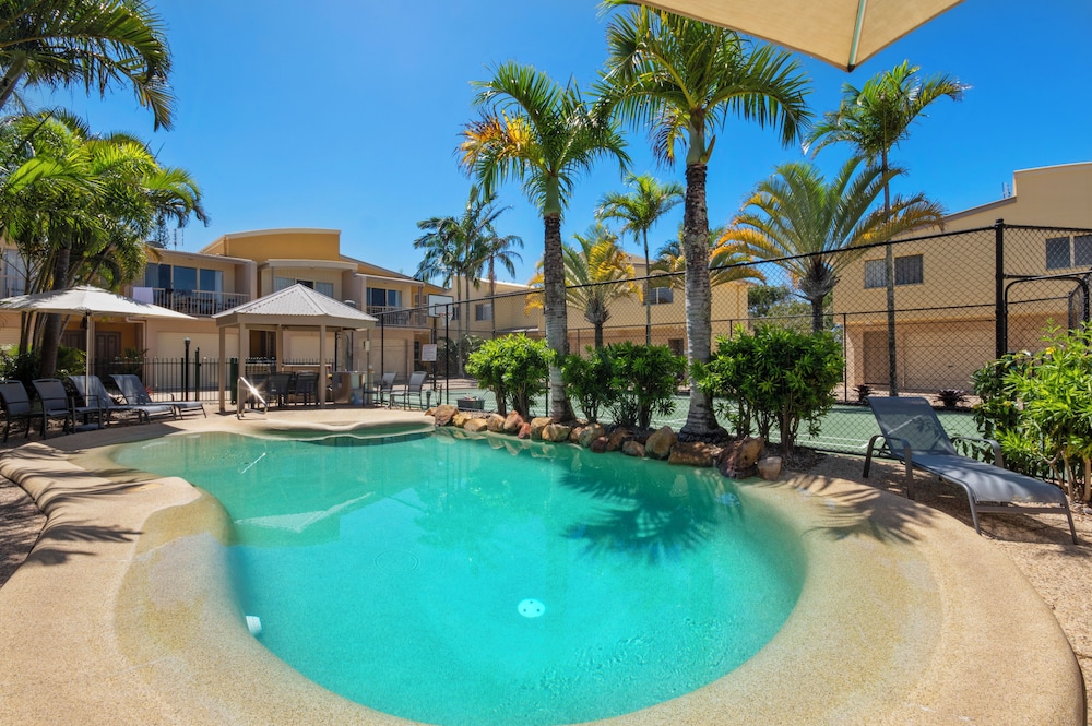 COOLUM BEACH GETAWAY RESORT 54/58