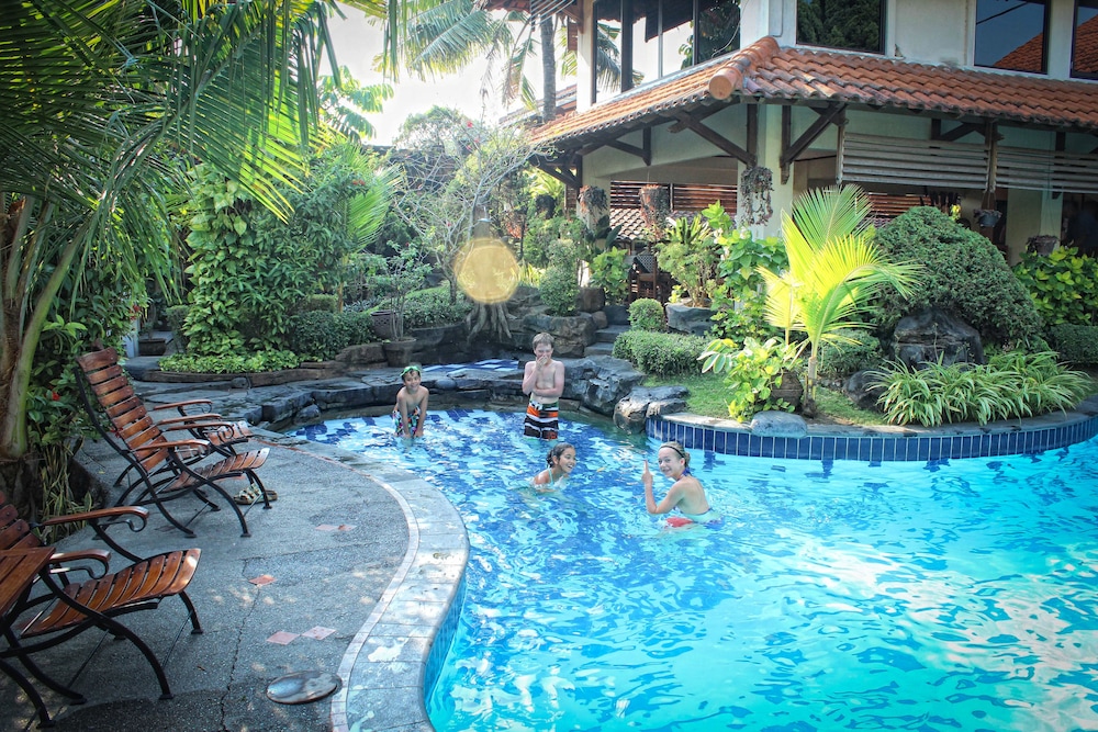 DUTA GARDEN HOTEL 58/58