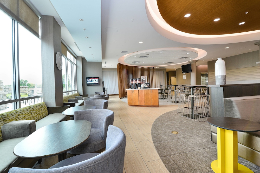 SpringHill Suites by Marriott Grand Forks 8/35