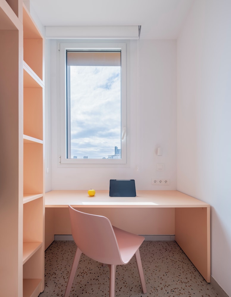 Loop Homes Tower Burjassot 48/60
