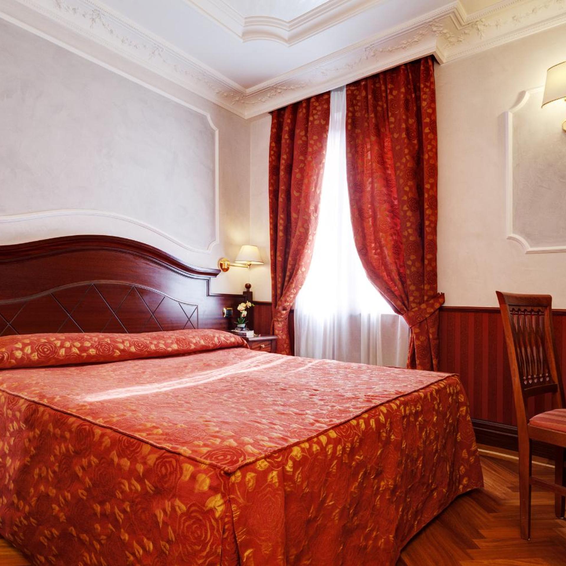 Standard, King Bed