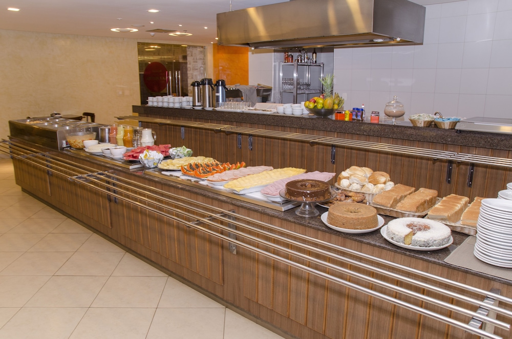 Hotel Express Vieiralves 37/50