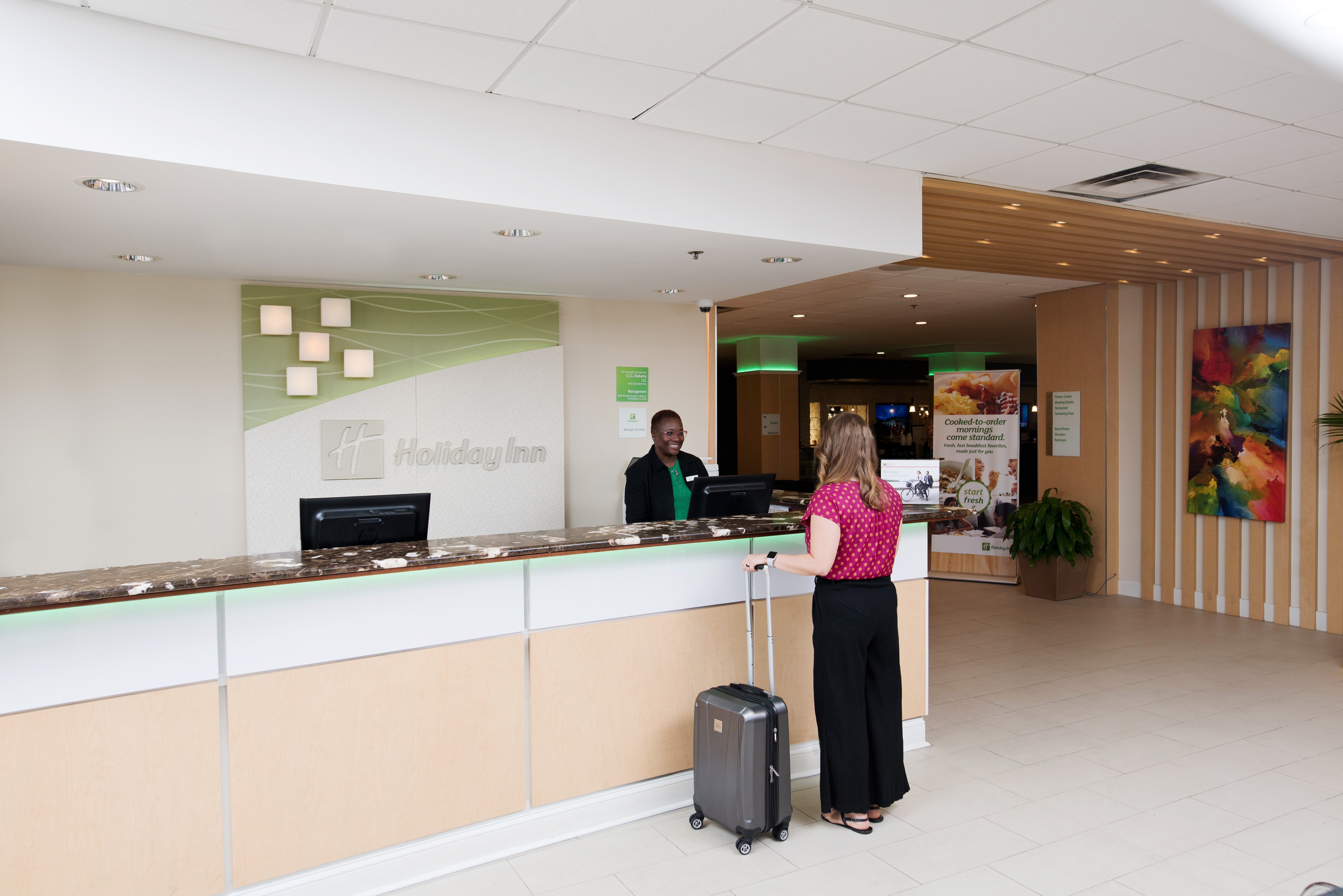 Holiday Inn Birmingham-Airport 11/63