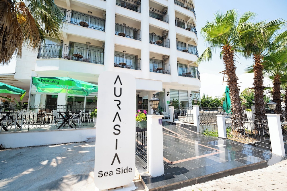 Aurasia Sea Side Hotel 9/63