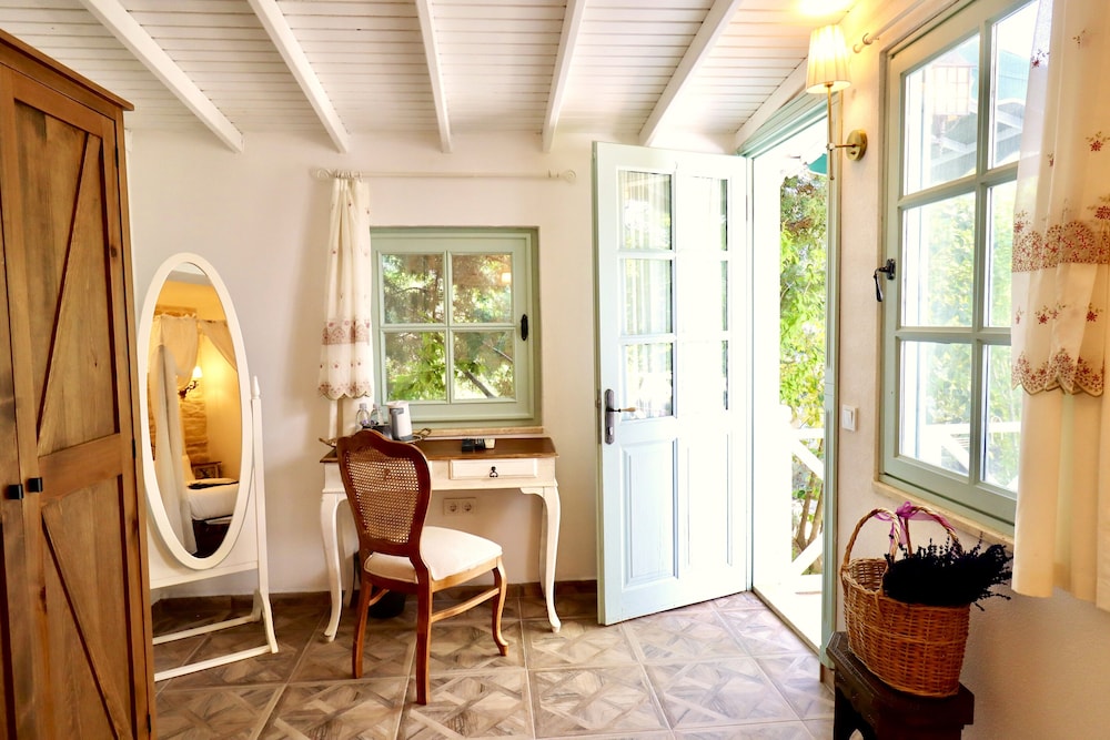Kemerbag 29 Guest House 32/50