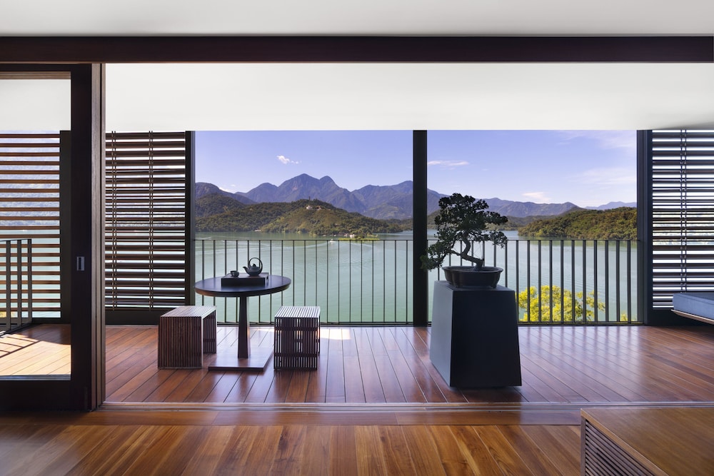 The Lalu Sun Moon Lake 30/50