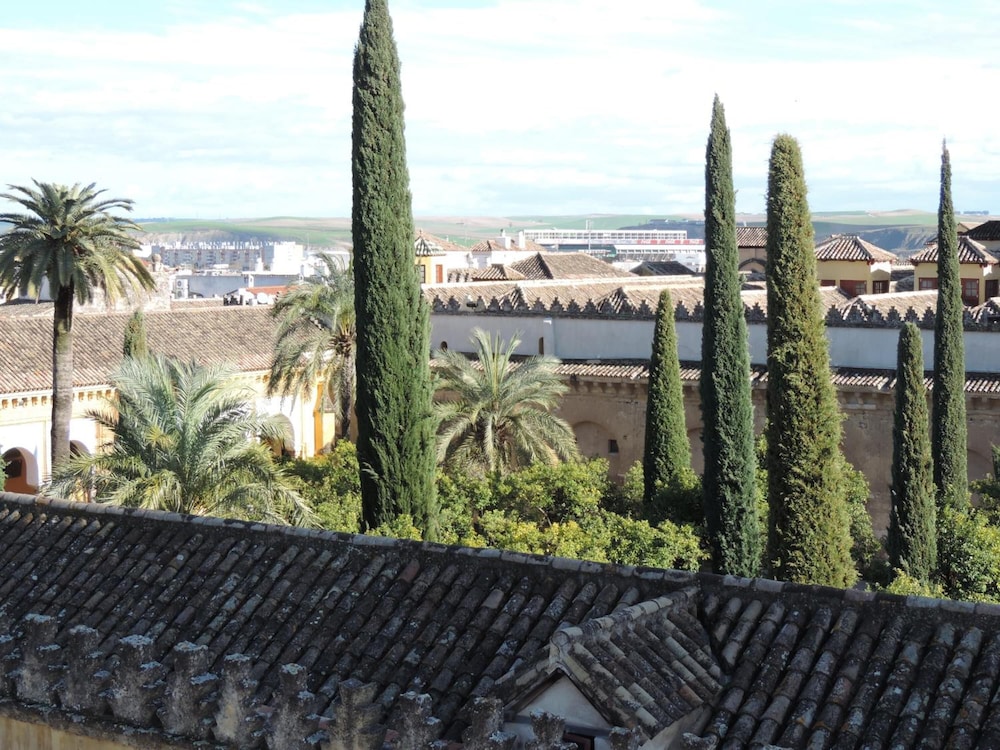 Hotel Boutique Caireles 59/64