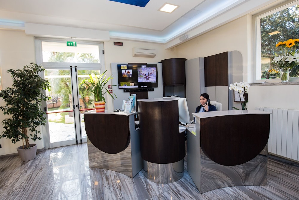 Hotel Roma 9/58