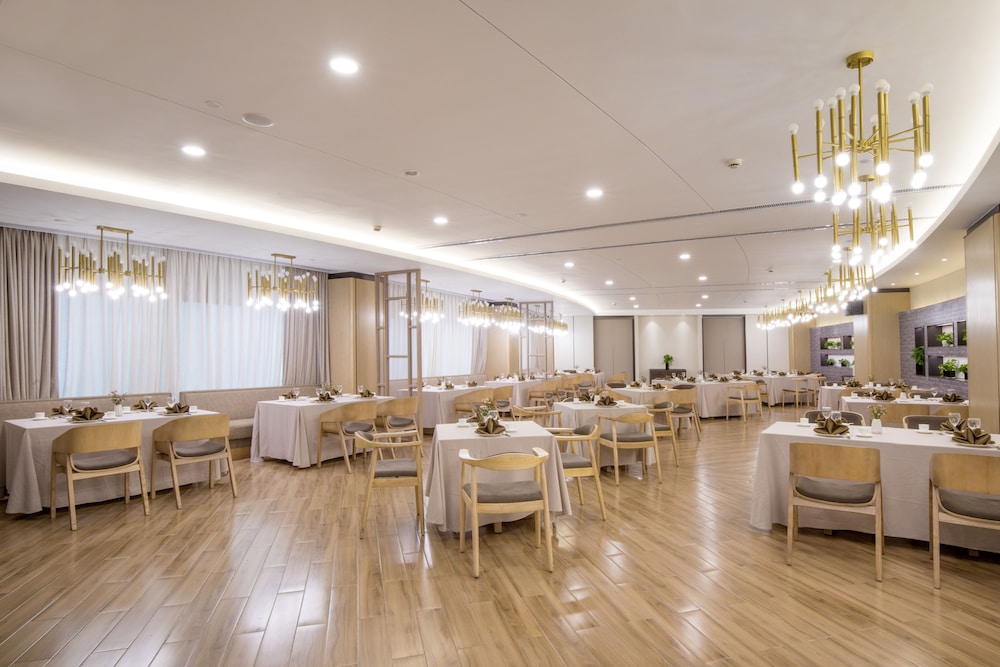Jin Jiang Pine City Hotel 36/50