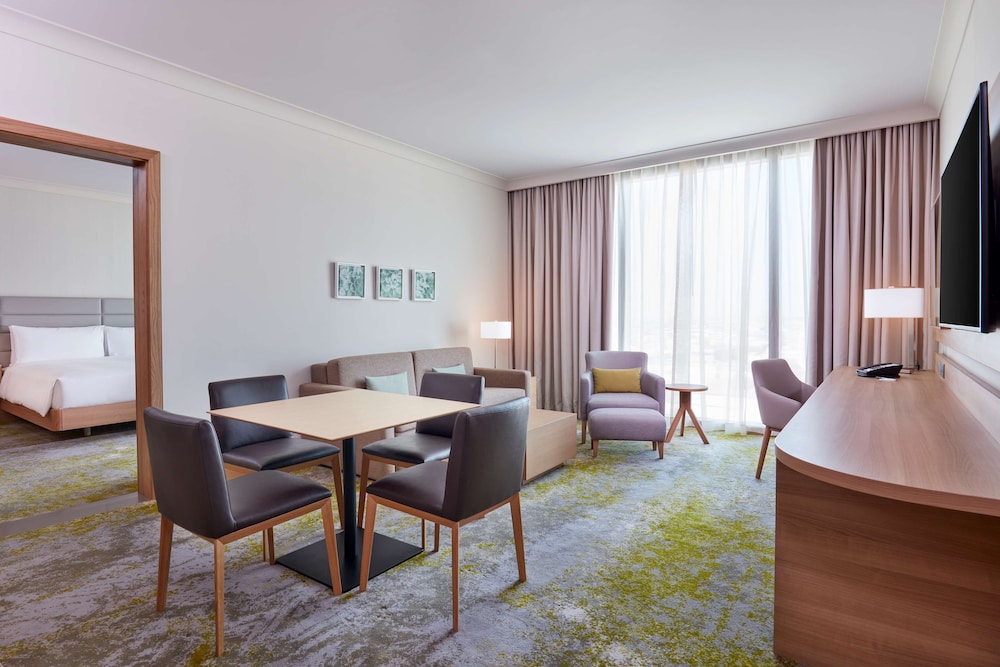 Hilton Garden Inn Kuwait 35/49