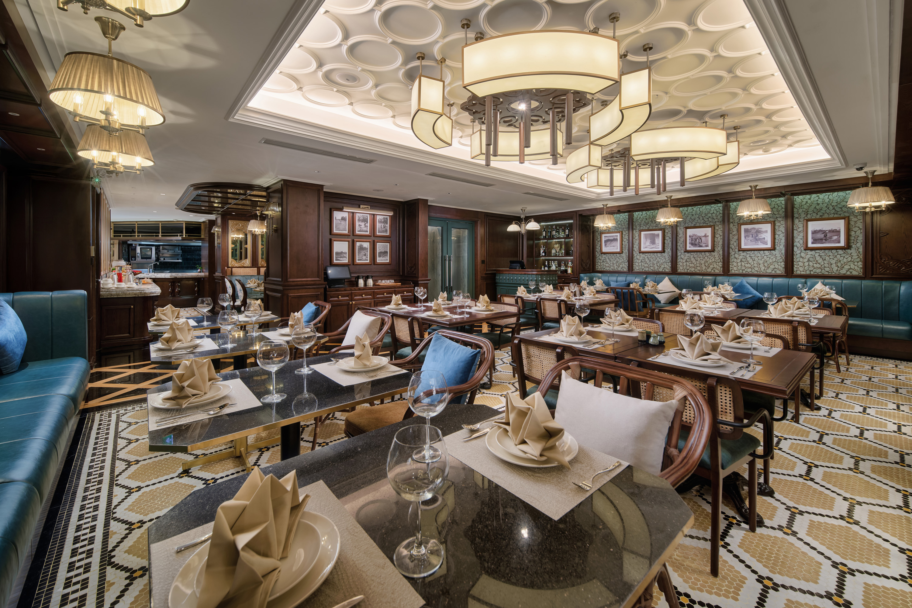 Tonkin Luxury Boutique Hotel & Spa 74/90