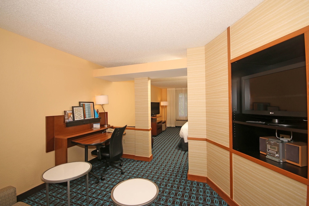 Fairfield Inn And Suites Aiken 24/37