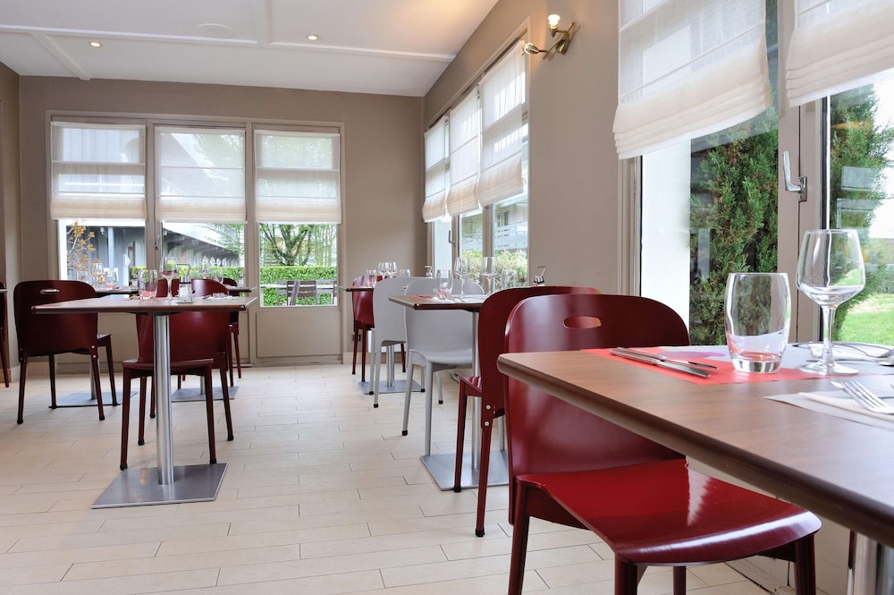 restaurant-cafeteria