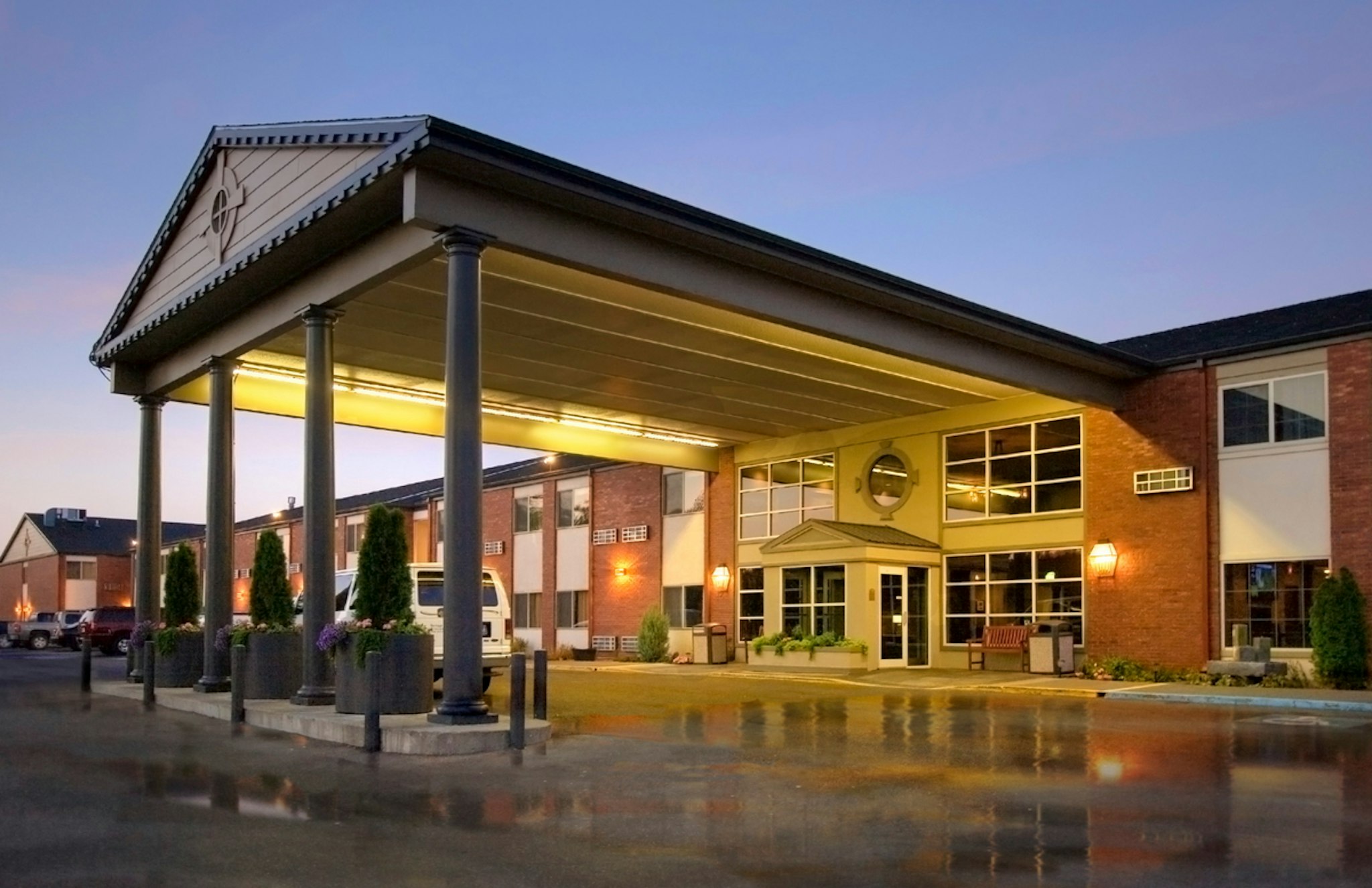 Best Western Plus Heritage Inn 2/36