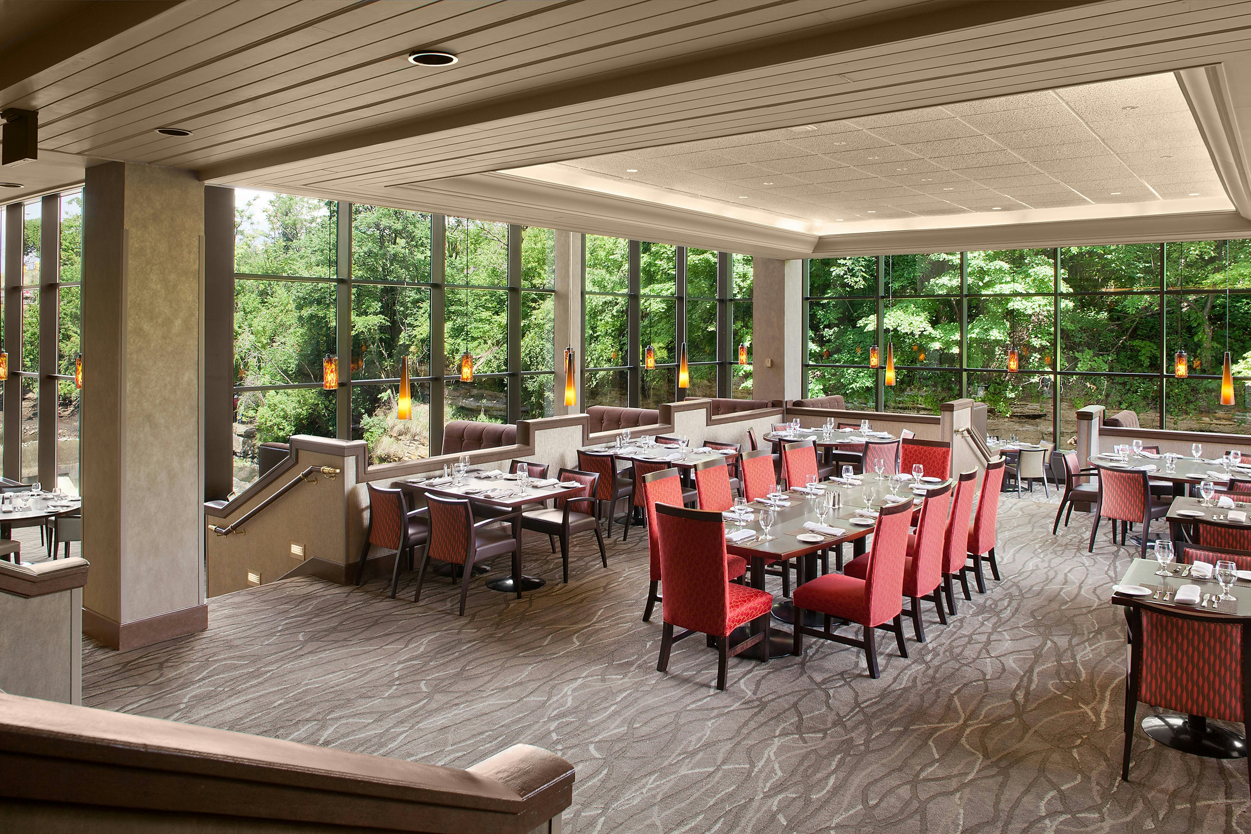 Sheraton Suites Akron Cuyahoga Falls 7/15
