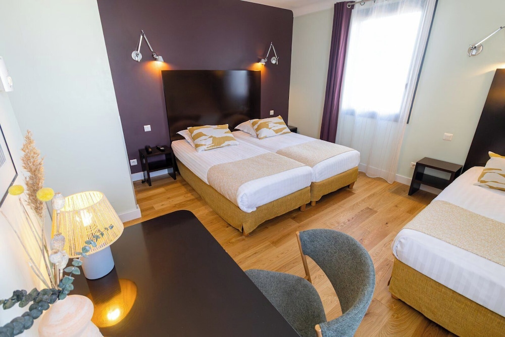 Standard, Triple, 3 Beds