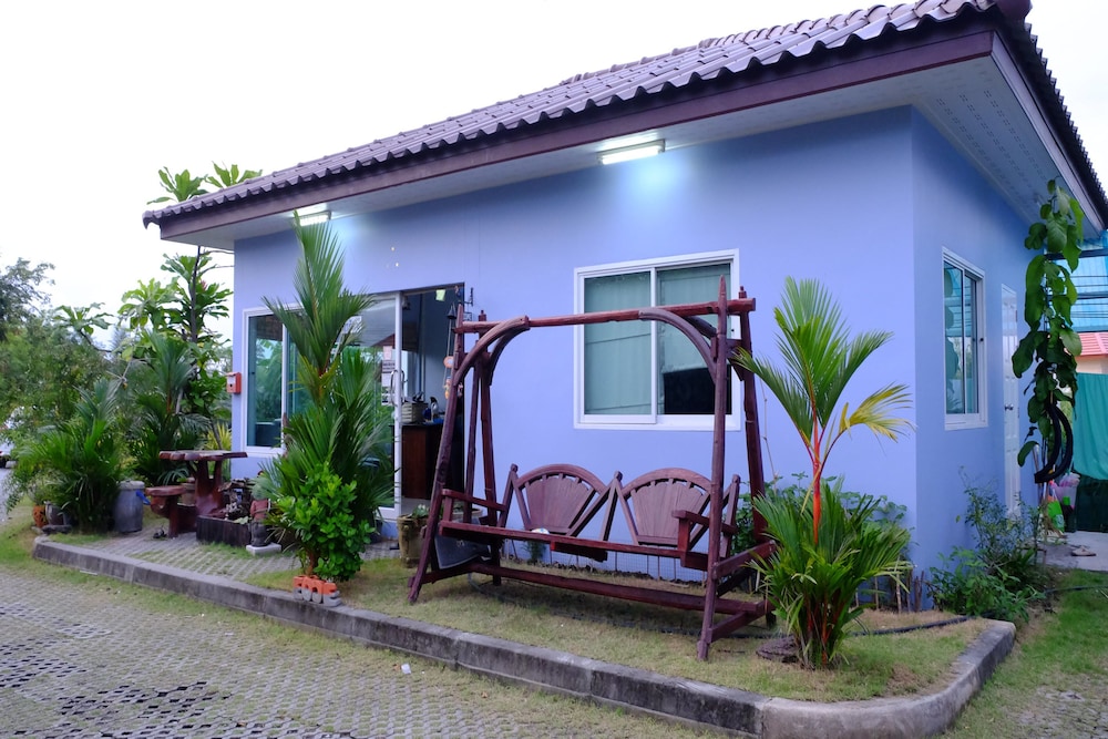 Pt House Resort 8/42