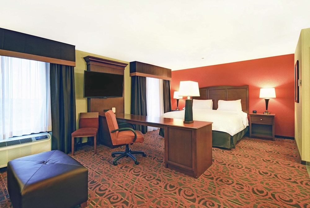 Hampton Inn and Suites Milwaukee Franklin 43/44