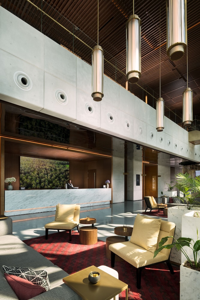 Hilton Port Moresby Papua New Guinea 62/78