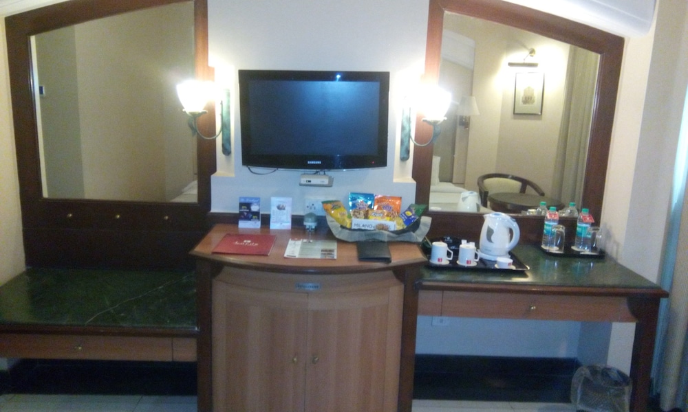 Lords Inn Vadodara 42/50